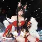 Hình ảnh cosplay ahri thân hình thon gọn uyển chuyển