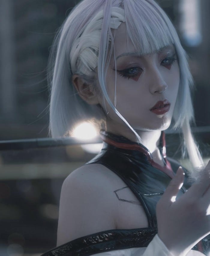 Hình ảnh cosplay lucy ánh nhìn cuốn hút