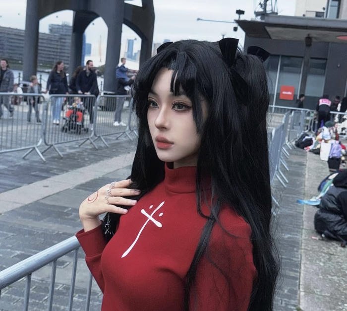 Hình ảnh rin tohsaka cosplay phong thái kiêu