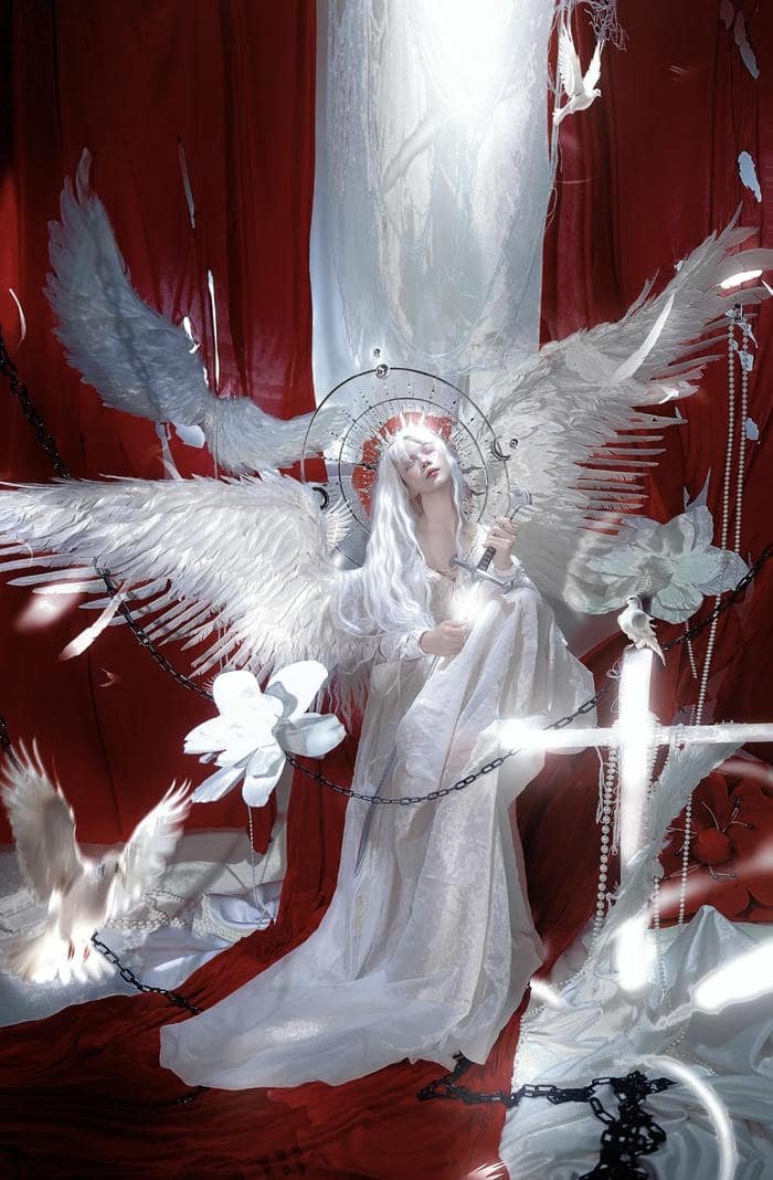 Hình cosplay thiên thần mái tóc xoăn bồng bềnh