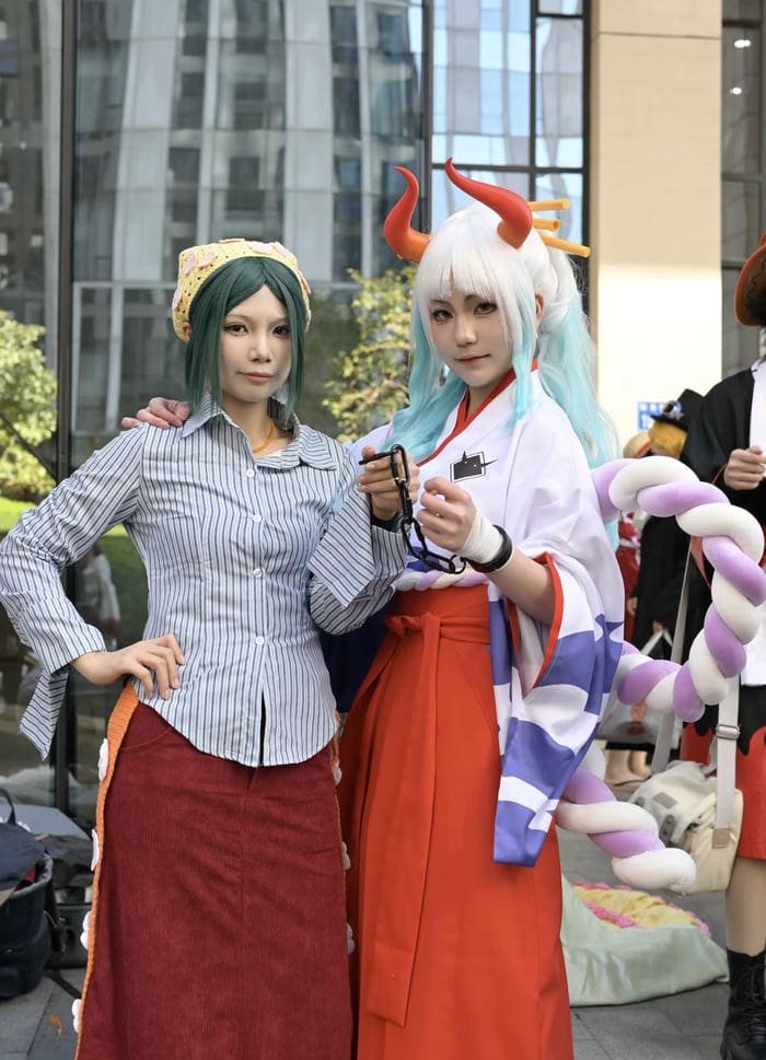Hình cosplay yamato mái tóc bồng bềnh đặc trưng