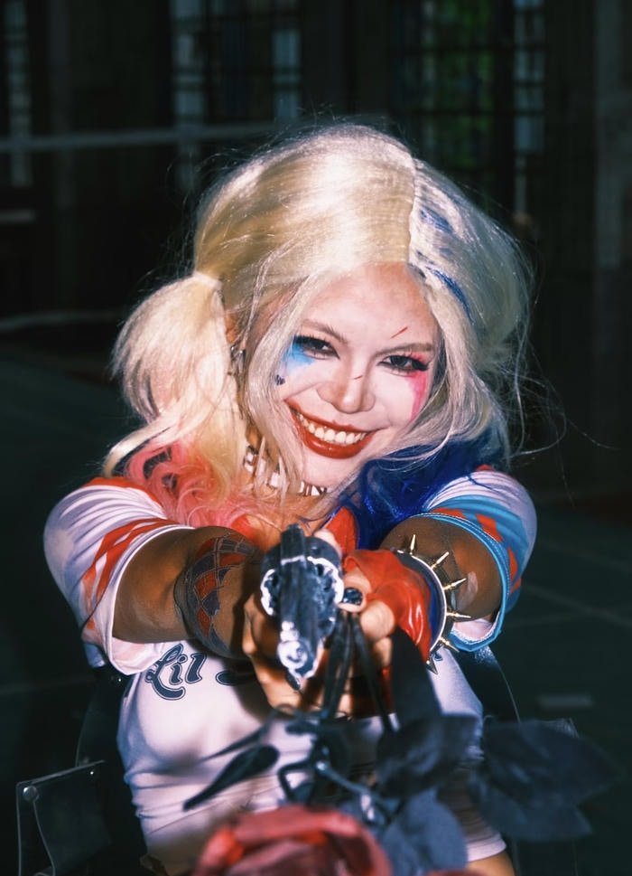 Hình harley quinn cosplay phong cách nổi bật cá tính