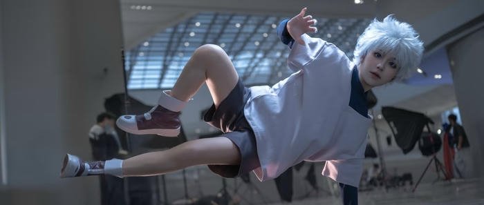 Hình killua cosplay tạo hình chuẩn nguyên tác