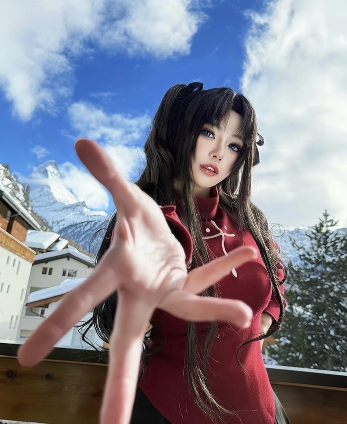 Hình rin tohsaka cosplay ánh nhìn mạnh