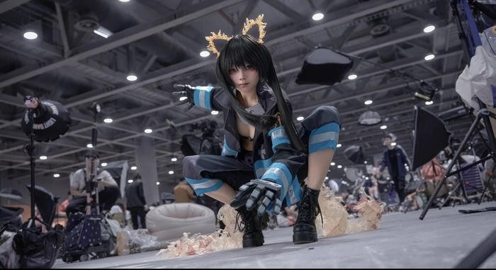 Hình tamaki kotatsu cosplay biểu cảm tinh nghịch