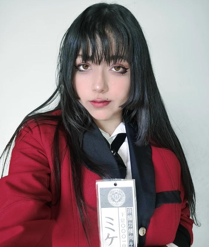 Hình yumeko jabami cosplay biểu cảm tự tin