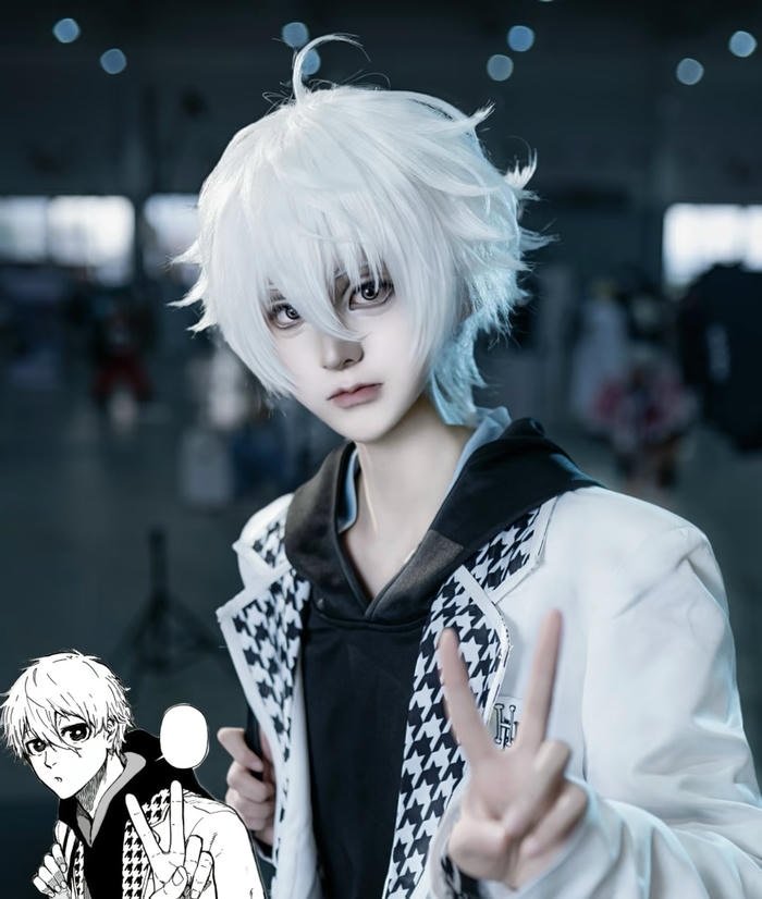 Nagi cosplay biểu cảm tối giản