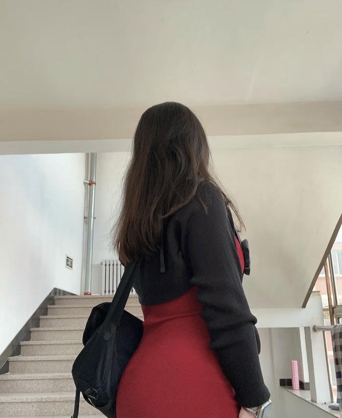 ảnh gái xinh mông to nhìn thích