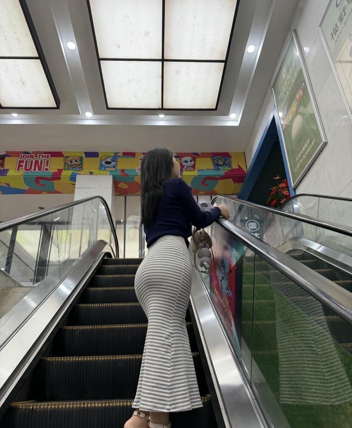 ảnh hình gái mông to cuốn hút