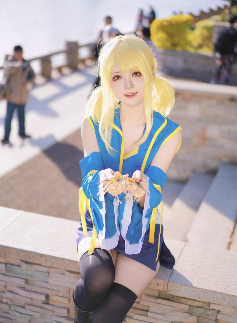 Ảnh coser lucy heartfilia trong trang phục Fairy Tail