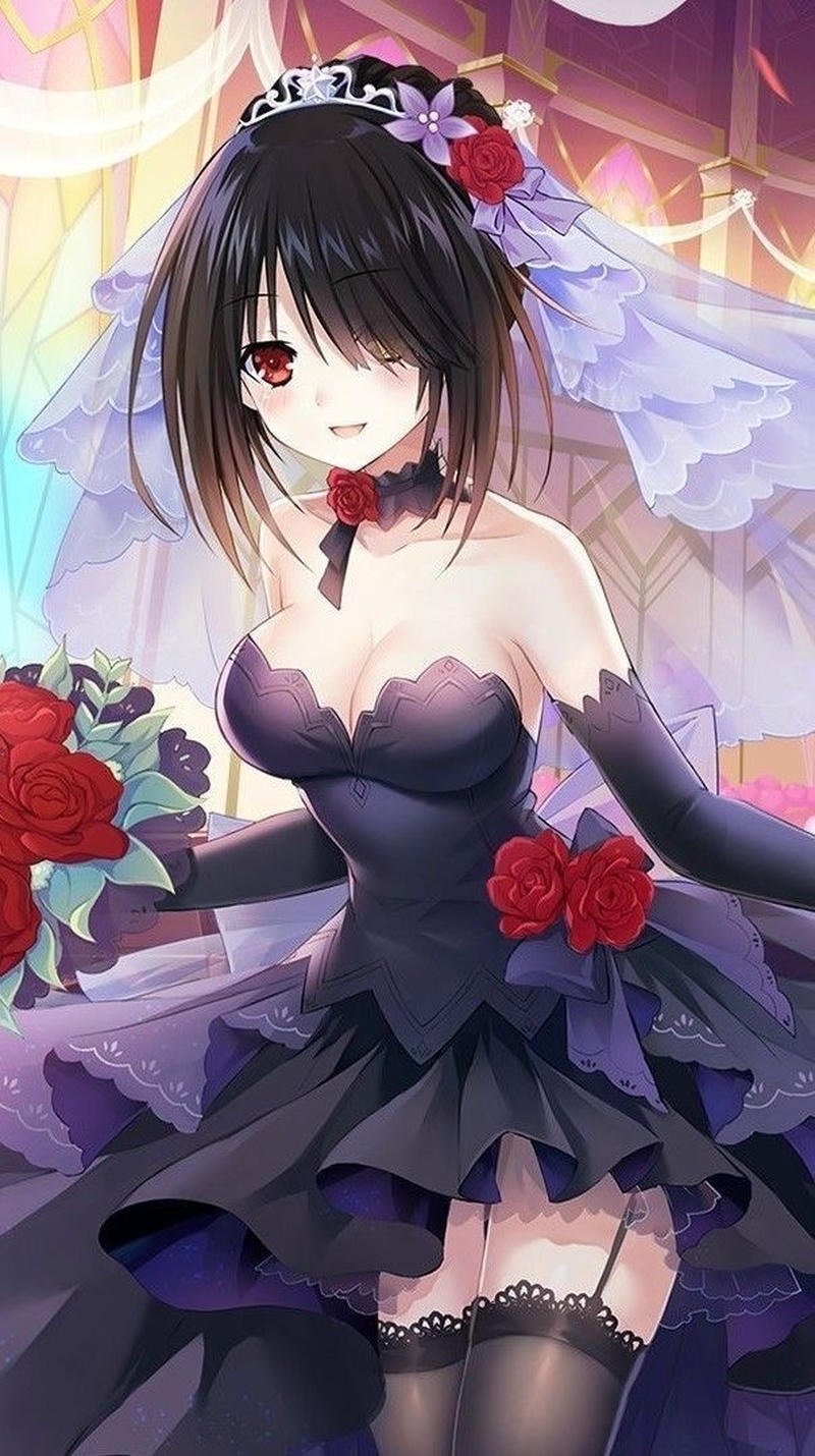 Cảnh Kurumi tạo dáng với vẻ mặt bí ẩn