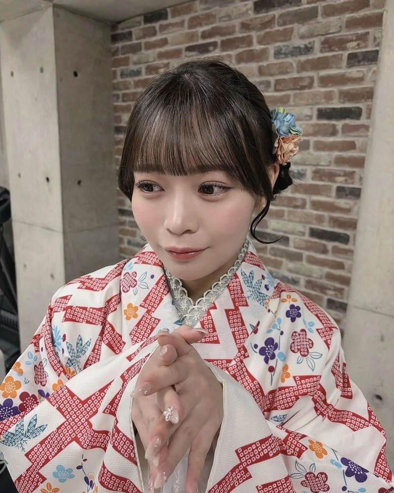 Chi tiết trang phục tinh xảo trên hình gái Nhật kimono