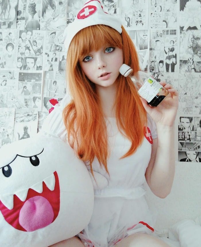 Cosplay y tá gợi cảm tóc cam