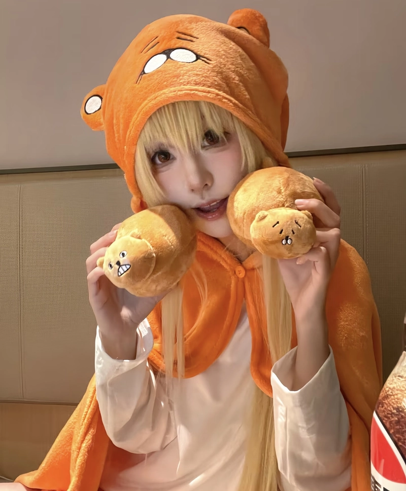 Góc nhìn Umaru cosplay dưới ánh sáng tạo điểm nhấn