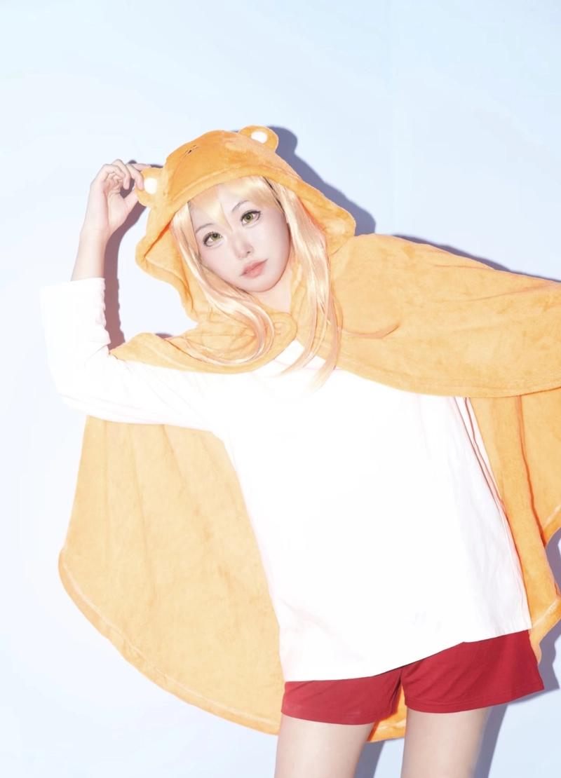 Góc nhìn Umaru cosplay với nụ cười vui nhộn