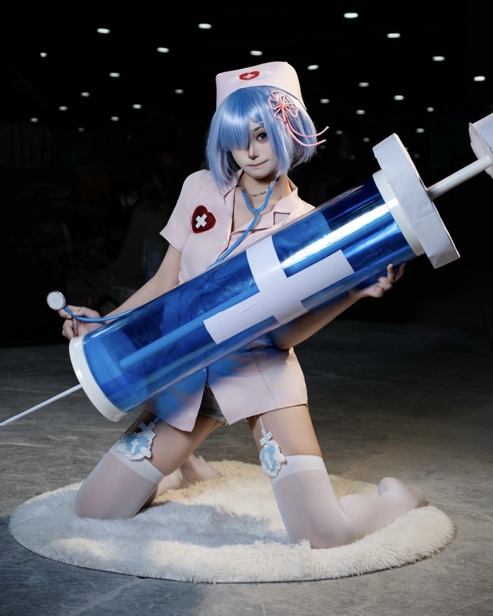 Hình cosplay y tá mang vẻ đẹp nhẹ nhàng nữ tính
