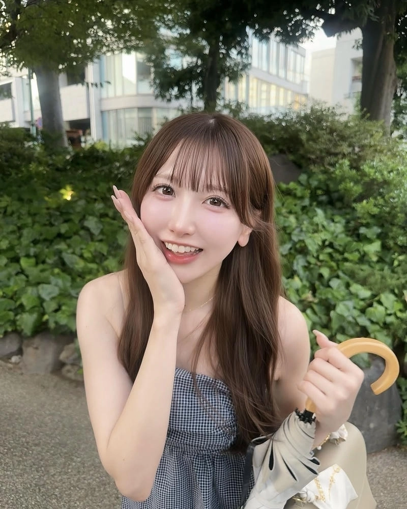 Khung cảnh đời sống giúp tôn lên hình ảnh gái Nhật giản dị