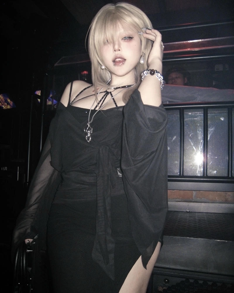 Nét cuốn hút bí ẩn tạo nên hình tượng bad girl