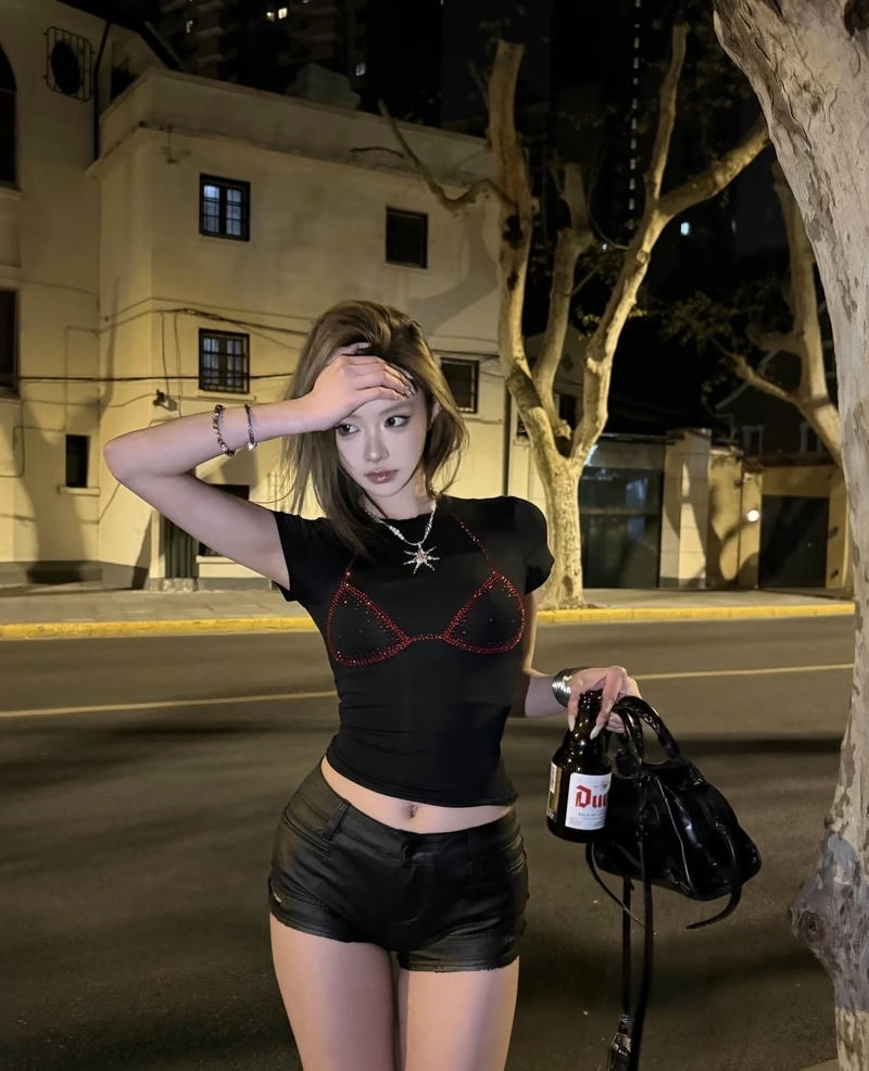 Phong cách tối giản nhưng đậm chất bad girl