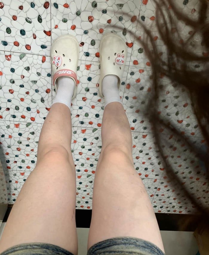 ảnh chụp chân gái nghệ thuật