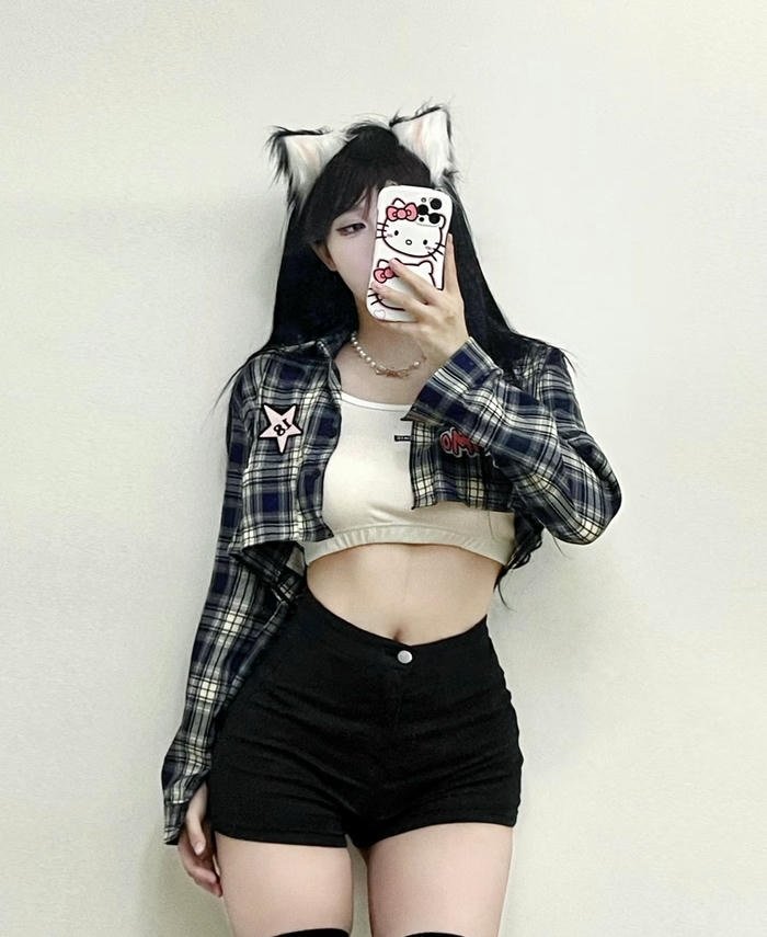 ảnh đùi gái xinh cuốn hút