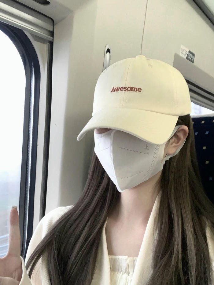 ảnh gái Trung Quốc che mặt ánh sáng mềm