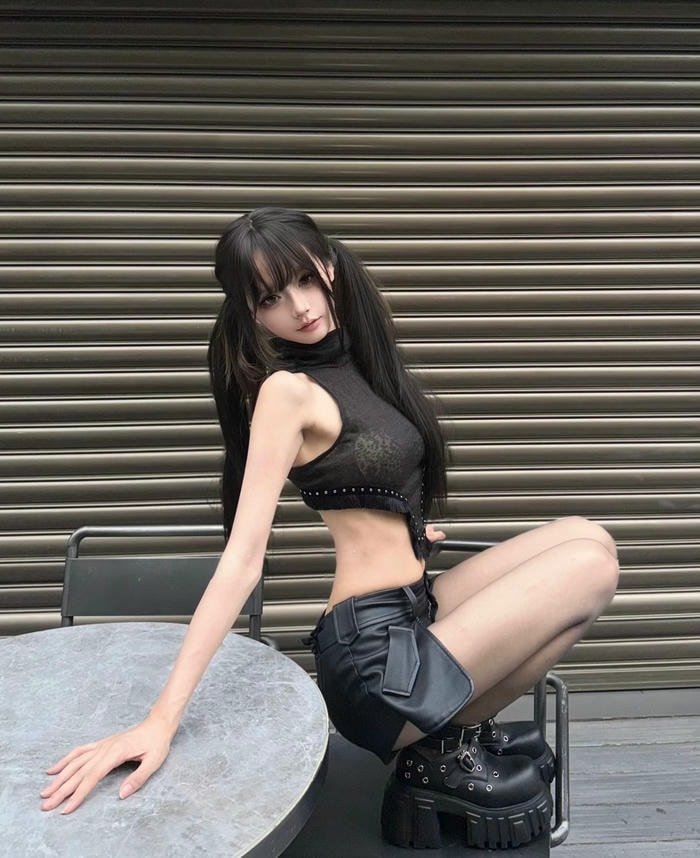 ảnh gái trung mặc croptop khoe eo cực ngầu