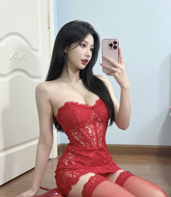 ảnh gái xinh hở hang gợi cảm