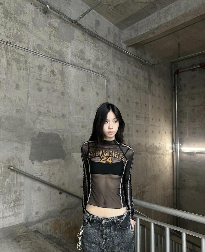 ảnh gái xinh hở hang thời trang