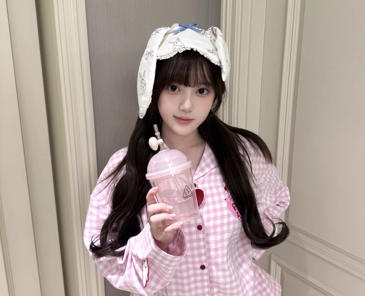 ảnh gái xinh mặc đồ ngủ thumbnail