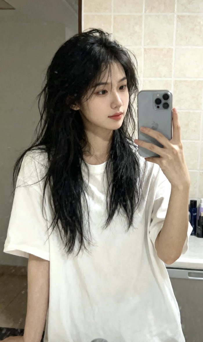 ảnh selfie gái xinh trước gương