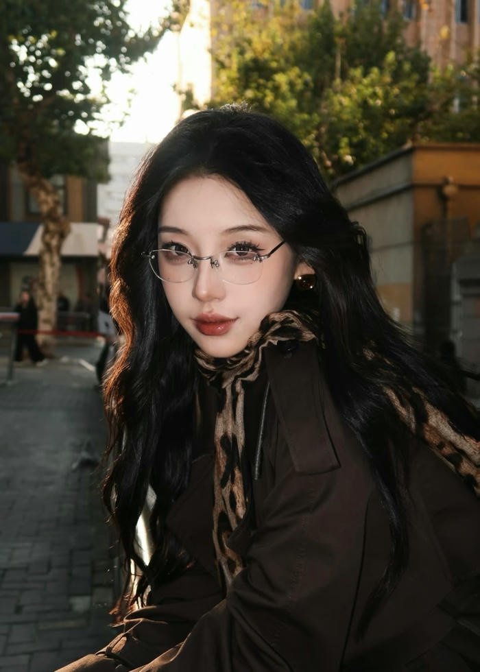 gái xinh đeo kính phối đồ phong cách vintage chất