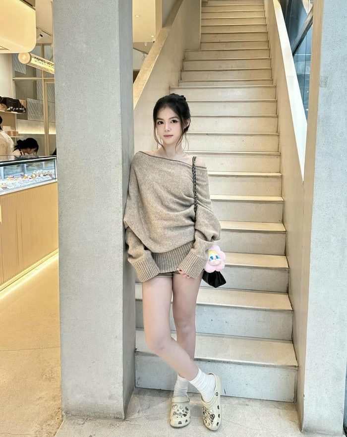 gái xinh diện quần ngắn cá tính