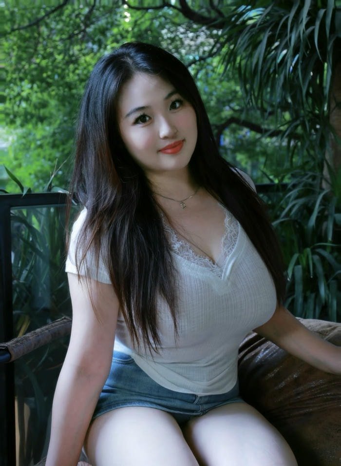 gái xinh thần thái cuốn ánh nhìn