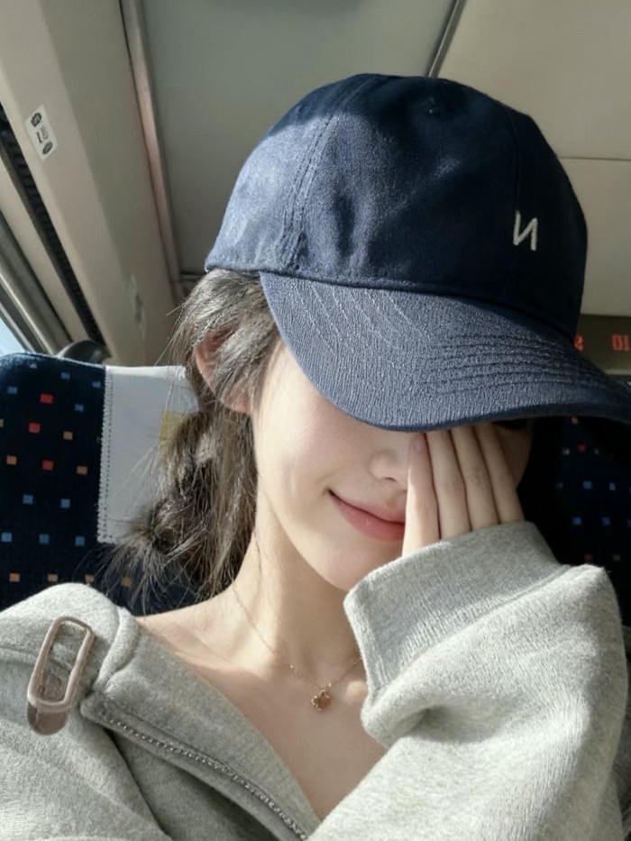 hình ảnh gái Trung Quốc che mặt da trắng