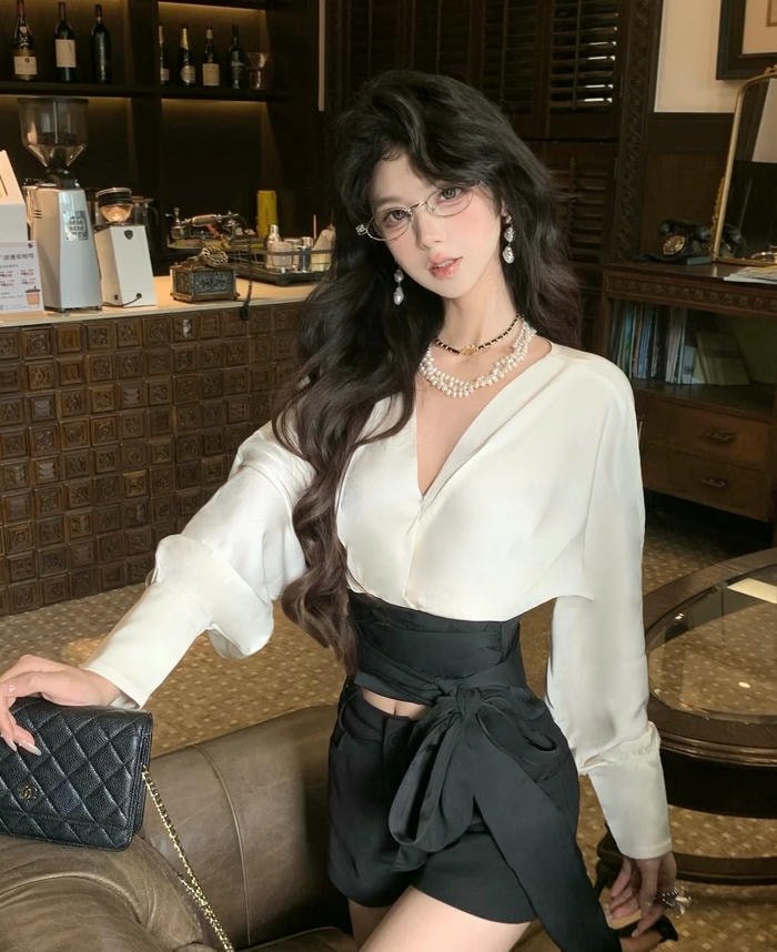 hình ảnh gái xinh đeo kính gợi cảm lôi cuốn