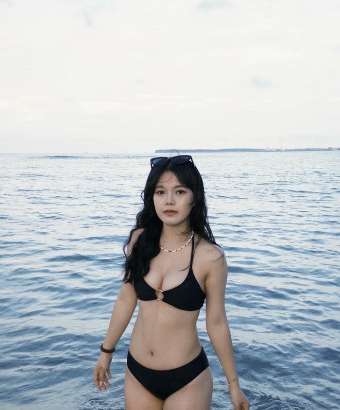 hình ảnh gái xinh hở hang thời thượng