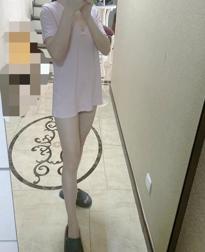 hình chụp chân gái dáng đẹp