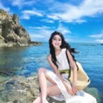 hình gái xinh trung quốc diện váy suông basic