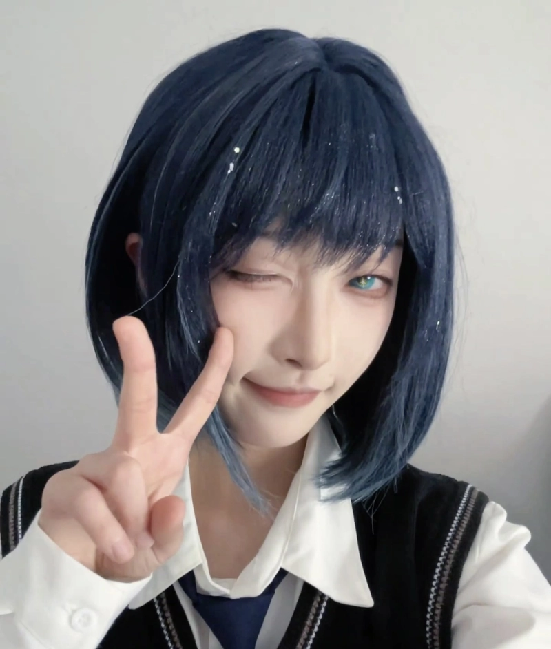 Ảnh nhân vật nữ dịu dàng cosplay Kurokawa