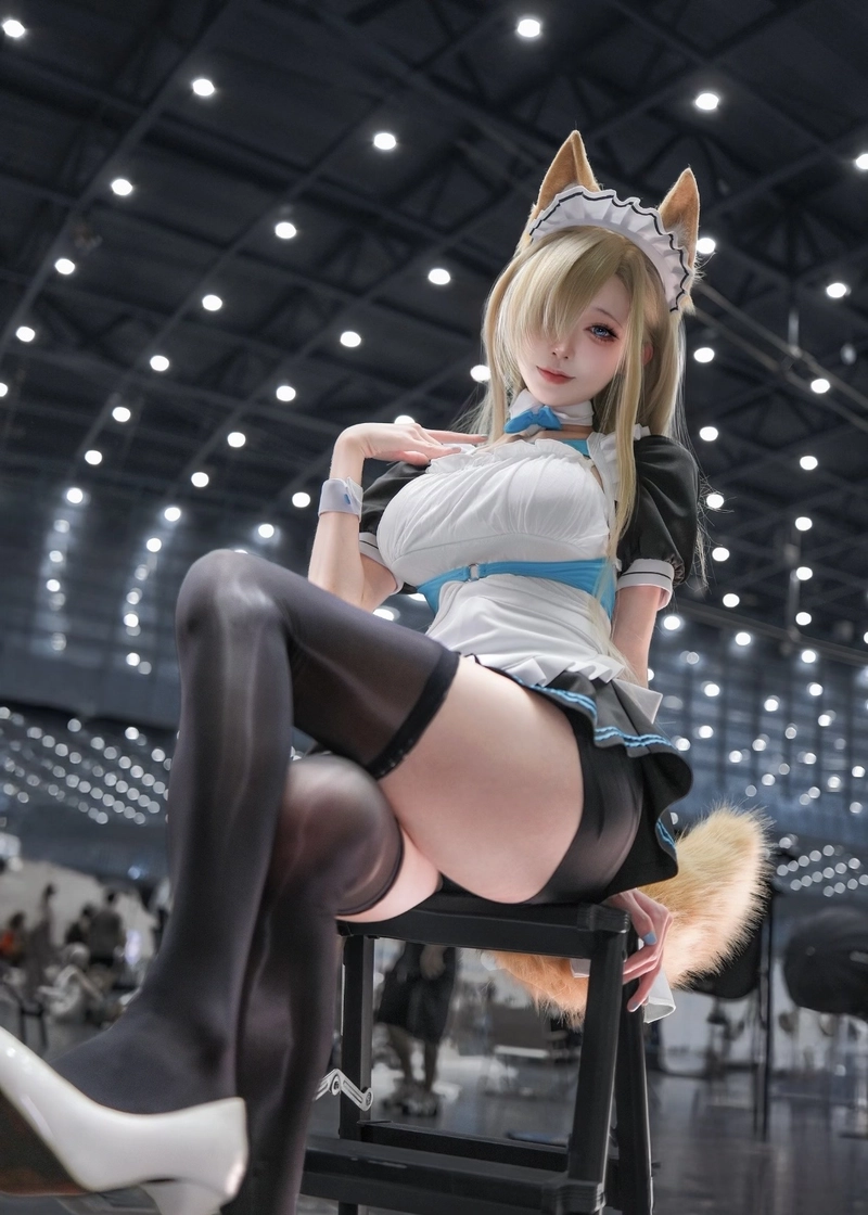 Bức ảnh cosplay vú bự mang vẻ đẹp gợi cảm