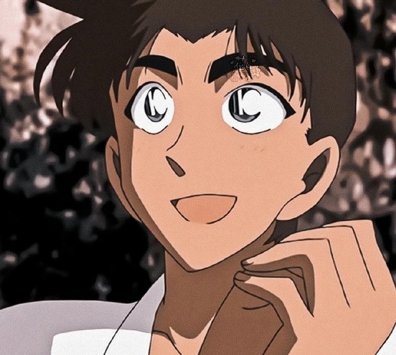 Hình Hattori Heiji lạnh ngầu cùng ánh mắt sắc bén đẹp