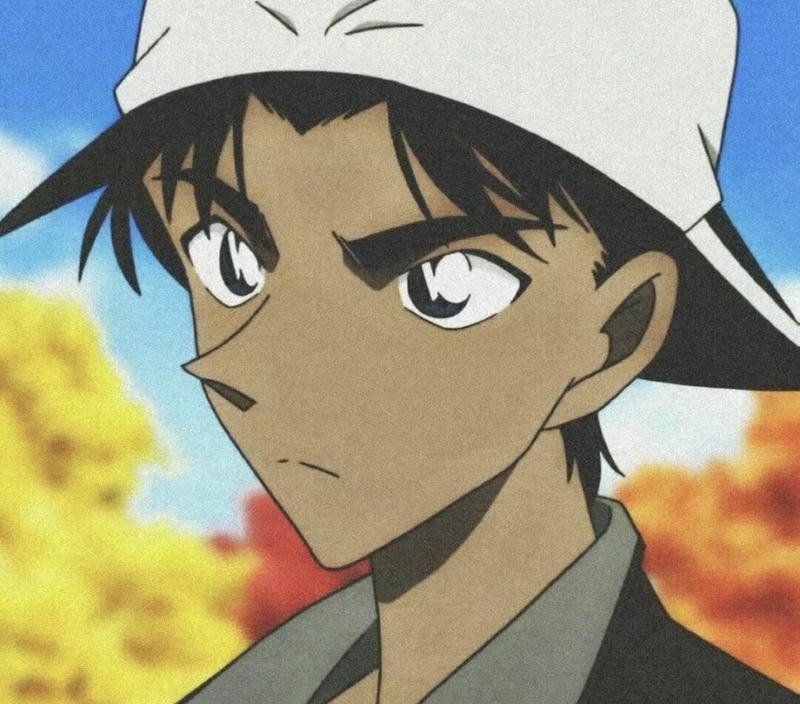 Hình ảnh Hattori Heiji cuốn hút với ánh nhìn sắc bén riêng