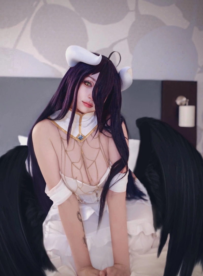 Albedo cosplay cực hot đầy mê hoặc