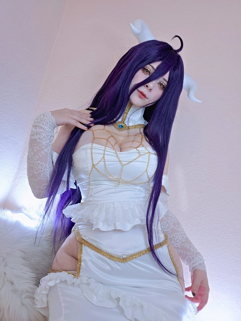 Albedo cosplay tái hiện nữ thủ lĩnh với khí chất đỉnh cao
