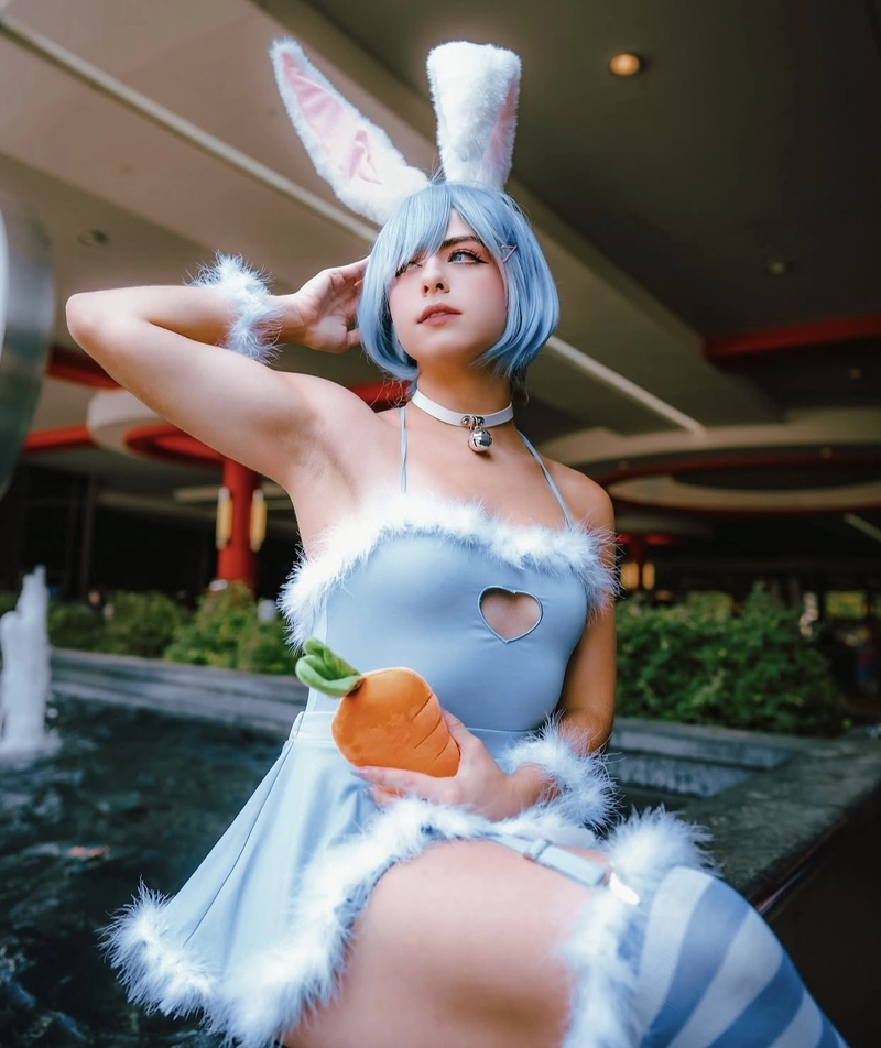 Ảnh Rem cosplay mang vẻ đẹp mong manh đầy sức hút