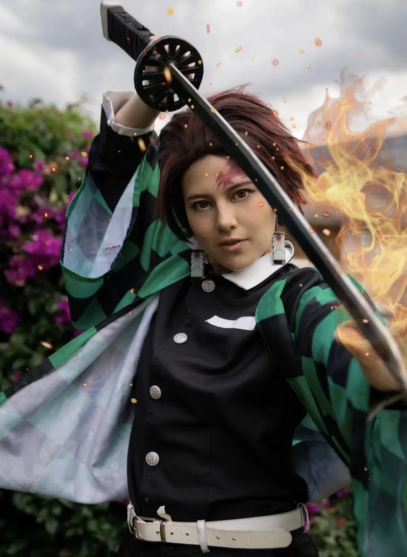 Ảnh Tanjiro cosplay đẹp ấn tượng nhất