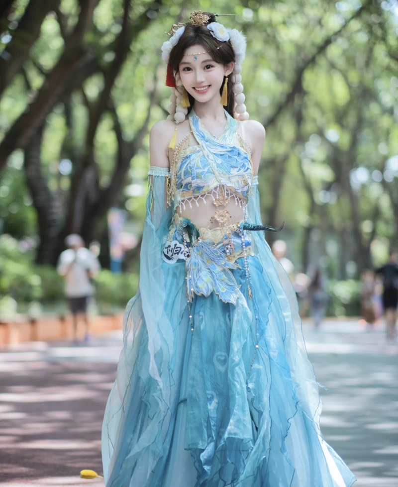 Ảnh cosplay cổ trang khung cảnh đậm chất xưa