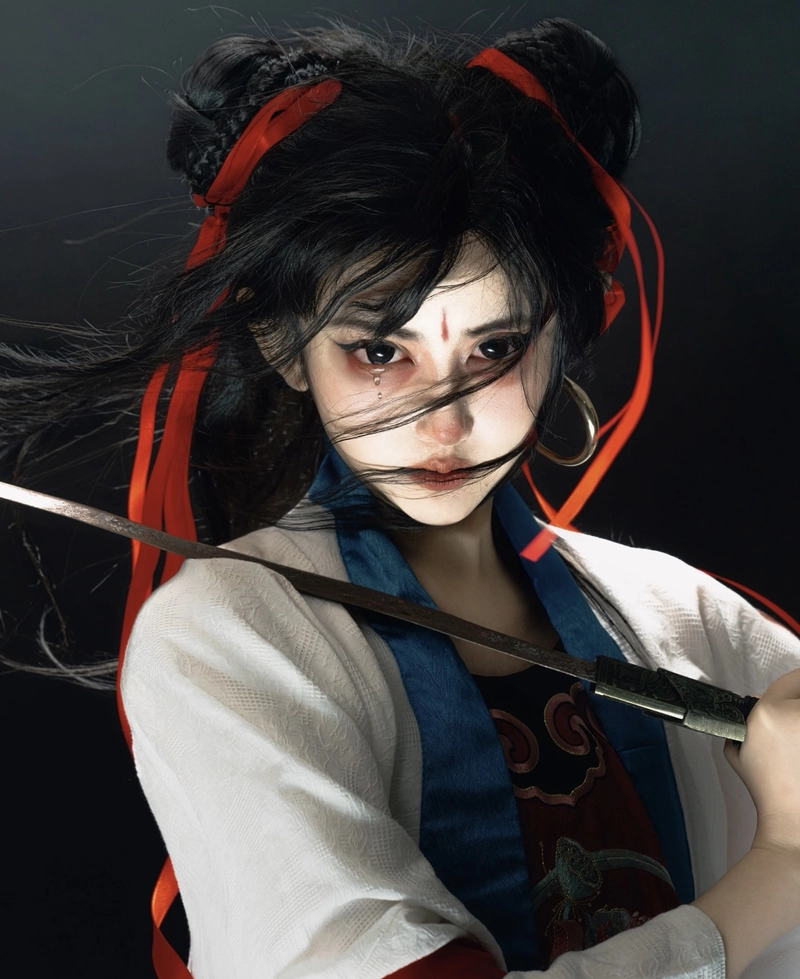 Ảnh cosplay cổ trang với thần thái dịu dàng