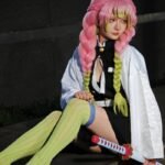 Ảnh mitsuri cosplay thần thái đáng yêu